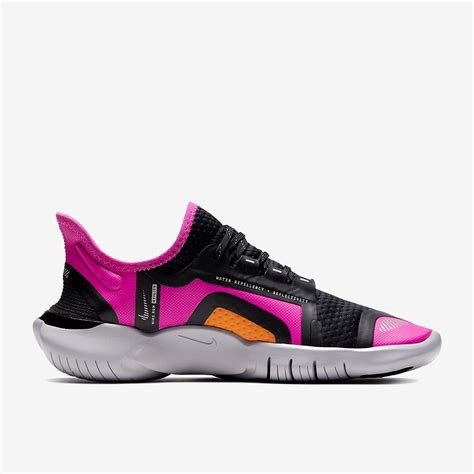 Nike Womens Free RN 5.0 Shield 